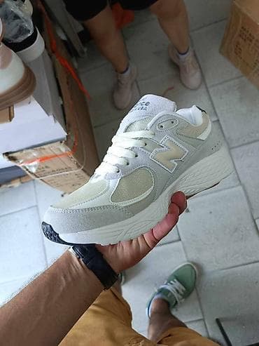 Brojevi 36 do 46
3900 na lalafo.rs — 3 Brojevi 36 do 46
3900 — 3