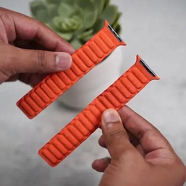 Magnetna narukvica u narandžastoj boji, za Apple Watch. Dostupna i u na lalafo.rs — 3 Magnetna narukvica u narandžastoj boji, za Apple Watch. Dostupna i u — 3