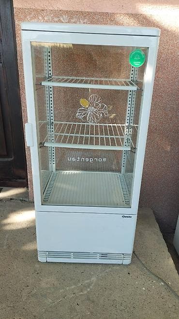Electronics: Rashaldna vitrina za torte i kolace provereno ispravna 95x42x38. tel at lalafo.rs — 2 Electronics: Rashaldna vitrina za torte i kolace provereno ispravna 95x42x38. tel — 2