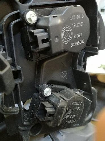 kom sa etiketom: Alfa romeo 156 motorici klapni grejanja restajling. Cena se odnosi na at lalafo.rs — 2 kom sa etiketom: Alfa romeo 156 motorici klapni grejanja restajling. Cena se odnosi na — 2