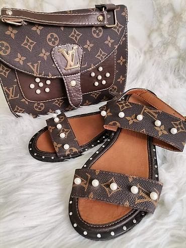 Sandale 2200
Kompleti 3500 na lalafo.rs — 6 Sandale 2200
Kompleti 3500 — 6