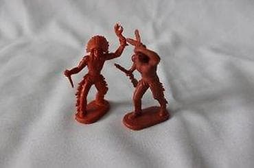Kids’ Toy Figures: STARE FIGURICE INDIJANACA LOT | Dve stare figurice Indijanaca visine at lalafo.rs — 5 Kids’ Toy Figures: STARE FIGURICE INDIJANACA LOT | Dve stare figurice Indijanaca visine — 5