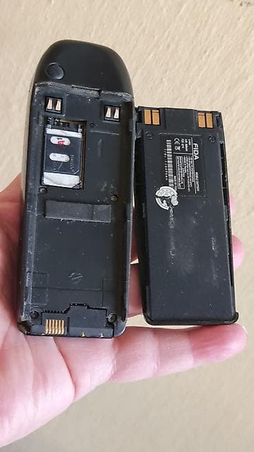 kom sa etiketom: Nokia 3210 mobilni telefon (klasični model) - Ekran: monohromatski sa at lalafo.rs — 10 kom sa etiketom: Nokia 3210 mobilni telefon (klasični model) - Ekran: monohromatski sa — 10