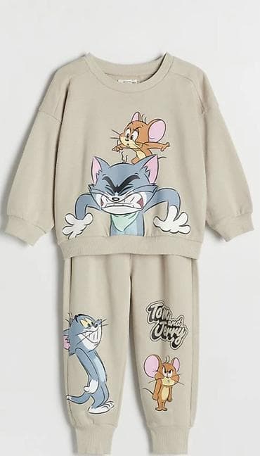 Dečiji komplet trenerke – Reserved, Tom & Jerry, veličina 110 cm na lalafo.rs — 3 Dečiji komplet trenerke – Reserved, Tom & Jerry, veličina 110 cm — 3
