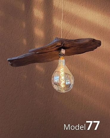 Visilica model 77 LED AMBER Visilica napravljena od unikatnog komada na lalafo.rs Visilica model 77 LED AMBER Visilica napravljena od unikatnog komada