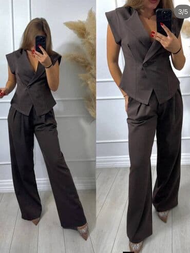 Dvodelni komplet – prsluk s reverima + široke pantalone - Kroj na lalafo.rs Dvodelni komplet – prsluk s reverima + široke pantalone - Kroj