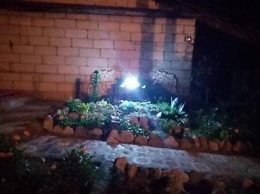 Garden Lighting: SOLARNI LED REFLEKTOR NOVA SOLARNA BASTENSKA LAMPA AKCIJA | Cene at lalafo.rs — 4 Garden Lighting: SOLARNI LED REFLEKTOR NOVA SOLARNA BASTENSKA LAMPA AKCIJA | Cene — 4