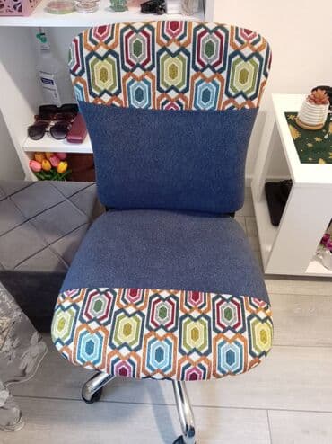 Na prodaju kompjuterska stolica, bez fleka i oštećenja at lalafo.rs Na prodaju kompjuterska stolica, bez fleka i oštećenja