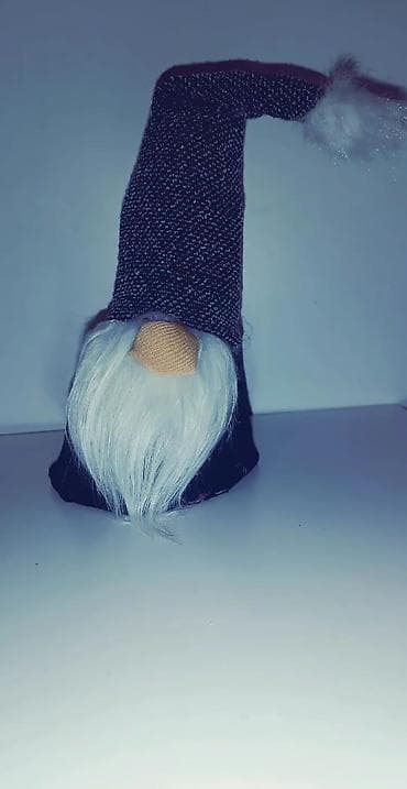 Dekorativni nordijski patuljak (gnom) za praznične aranžmane. - na lalafo.rs — 2 Dekorativni nordijski patuljak (gnom) za praznične aranžmane. - — 2