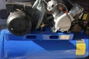 Air Compressors: NOVO! ! ! -Protok vazduha 500l/min -Snaga 3KW -Zapremina 200l at lalafo.rs — 3 Air Compressors: NOVO! ! ! -Protok vazduha 500l/min -Snaga 3KW -Zapremina 200l — 3