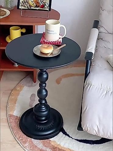 Stilski klub stolovi: Elegantni okrugli pomoćni sto - Dizajn: klasična okrugla ploča sa na lalafo.rs — 2 Stilski klub stolovi: Elegantni okrugli pomoćni sto - Dizajn: klasična okrugla ploča sa — 2