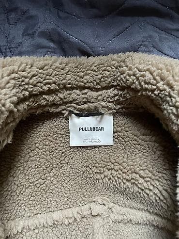 Pull&bear zenska jaknica, nosena ali ocuvana na lalafo.rs — 2 Pull&bear zenska jaknica, nosena ali ocuvana — 2