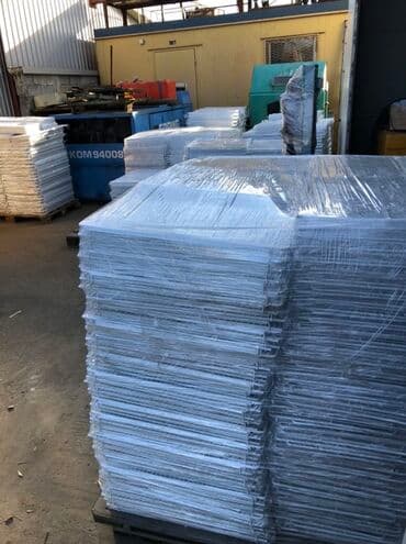 Metalne žičane police – beli premaz Opis: - Profesionalne rešetkaste na lalafo.rs Metalne žičane police – beli premaz Opis: - Profesionalne rešetkaste