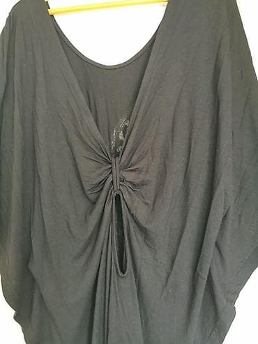 Crna tunika/bluza sa šišmiš rukavima i velikim printom leptirovih na lalafo.rs — 4 Crna tunika/bluza sa šišmiš rukavima i velikim printom leptirovih — 4