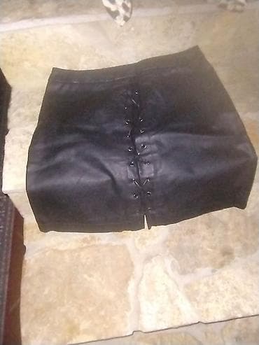 eko koza sa: Suknja nova Vel M jednom nošena eko koža na lalafo.rs — 2 eko koza sa: Suknja nova Vel M jednom nošena eko koža — 2