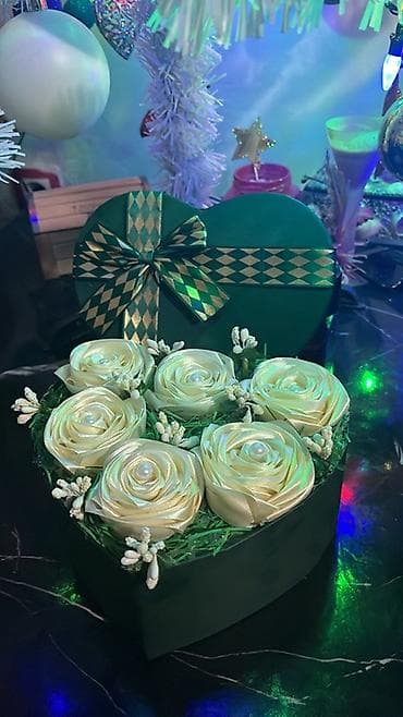 Ukras, bоја - Zelena, Novo na lalafo.rs Ukras, bоја - Zelena, Novo