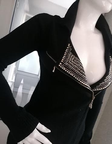 Džemper jakna za proleće jesen Vel S M L Savrsen model i kvalitet Uvoz na lalafo.rs — 5 Džemper jakna za proleće jesen Vel S M L Savrsen model i kvalitet Uvoz — 5