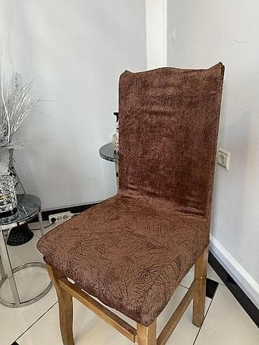 👑Prekrivači za stolice od plišanog materijala🌺 ✅Cena 6 komada 1700 na lalafo.rs — 6 👑Prekrivači za stolice od plišanog materijala🌺 ✅Cena 6 komada 1700 — 6