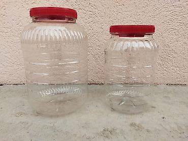 Plastične tegle sa crvenim navojnim poklopcima - Set od dve prozirne na lalafo.rs — 1 Plastične tegle sa crvenim navojnim poklopcima - Set od dve prozirne — 1