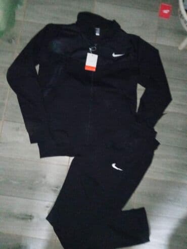 Muske komplet trenerke pamuk
Velicine M, L, XL, XXL!
Crna boja na lalafo.rs Muske komplet trenerke pamuk
Velicine M, L, XL, XXL!
Crna boja