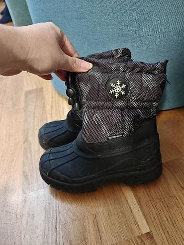 Čizmice za sneg za dečake, 32 na lalafo.rs — 3 Čizmice za sneg za dečake, 32 — 3