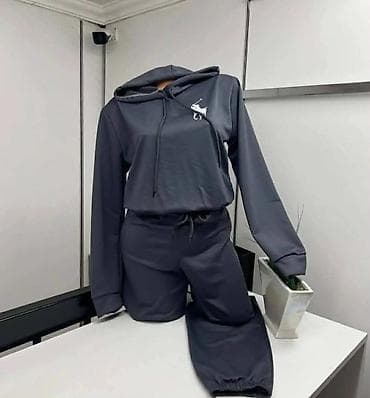 Duks + donji deo trenerke – komplet za svaki dan - Boje: siva, crna na lalafo.rs — 3 Duks + donji deo trenerke – komplet za svaki dan - Boje: siva, crna — 3