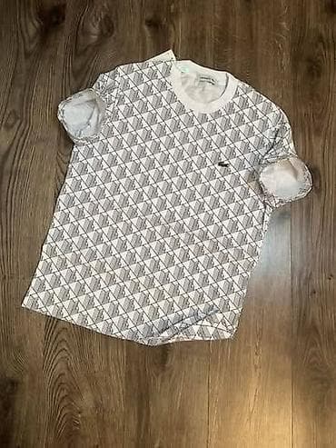 Muške majice S, M, L, XL, XXL veličine 1 komad 2400 din . 2 komada na lalafo.rs Muške majice S, M, L, XL, XXL veličine 1 komad 2400 din . 2 komada