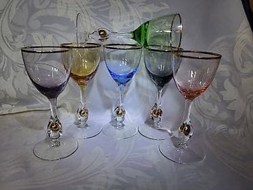 Case kristal,rucni rad Bohemija za vino 1950g+. Case kristal za na lalafo.rs Case kristal,rucni rad Bohemija za vino 1950g+. Case kristal za