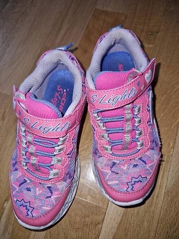 Patike Skechers svetlece broj 29
Ocuvane na lalafo.rs — 6 Patike Skechers svetlece broj 29
Ocuvane — 6