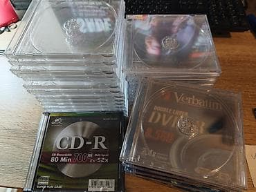 Prazne kutije za CD/DVD-ove - Ukupno 41 komada: 35 standardnih na lalafo.rs Prazne kutije za CD/DVD-ove - Ukupno 41 komada: 35 standardnih