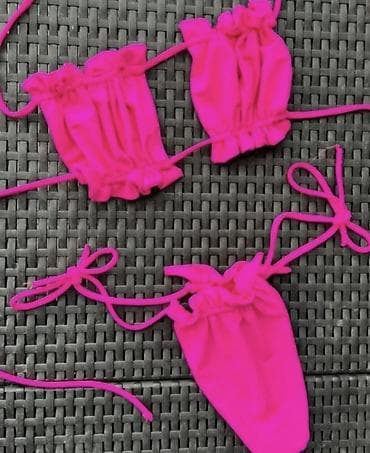 Kupaci dvodelni sa trakama. Roza,neon roza,tamno pink,crna,svetlo na lalafo.rs Kupaci dvodelni sa trakama. Roza,neon roza,tamno pink,crna,svetlo