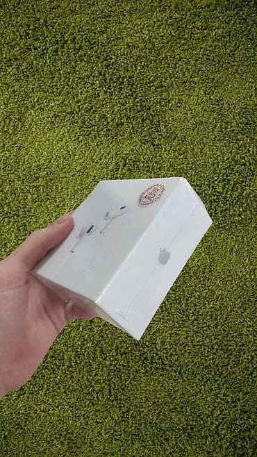 1:1 Apple AirPods Pro (2. generacija) sa MagSafe kućištem za punjenje at lalafo.rs — 2 1:1 Apple AirPods Pro (2. generacija) sa MagSafe kućištem za punjenje — 2