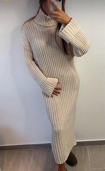 Pletena haljina sa rol-kragnom - Duga, rebrasto pletena haljina u na lalafo.rs Pletena haljina sa rol-kragnom - Duga, rebrasto pletena haljina u
