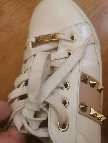 Steve Madden patike 41 broj Gaziste 26cm.Original. Koza . Nemaju na lalafo.rs — 4 Steve Madden patike 41 broj Gaziste 26cm.Original. Koza . Nemaju — 4