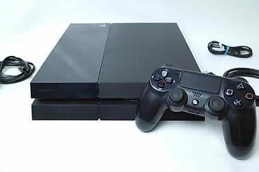 U ponudi Sony Playstation 4 sa naslova. Konzola je čipovana najnovijim at lalafo.rs — 9 U ponudi Sony Playstation 4 sa naslova. Konzola je čipovana najnovijim — 9
