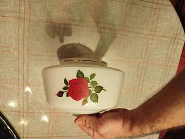 Staklena sirma stakleni abazur za luster. Sirina u donjem delu oko 21 na lalafo.rs — 7 Staklena sirma stakleni abazur za luster. Sirina u donjem delu oko 21 — 7