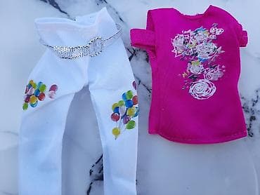 Odelce za lutke ili barbike. Slanje poštom. - Postekspres - CC paket na lalafo.rs — 1 Odelce za lutke ili barbike. Slanje poštom. - Postekspres - CC paket — 1