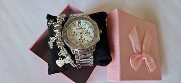 Elegantni ženski set – ručni sat sa narukvicom u poklon kutiji - na lalafo.rs — 4 Elegantni ženski set – ručni sat sa narukvicom u poklon kutiji - — 4