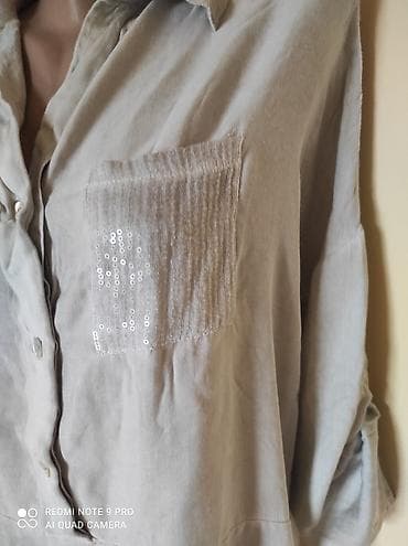 pantalone butiku ali: Bluza iz uvoza velicina M. Ali moze i za L.Siri model. Kao nova na lalafo.rs — 2 pantalone butiku ali: Bluza iz uvoza velicina M. Ali moze i za L.Siri model. Kao nova — 2