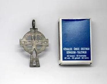 Keltski Krst Veliki 5,4 cm!. Keltski krst (takođe poznat kao Visoki na lalafo.rs — 5 Keltski Krst Veliki 5,4 cm!. Keltski krst (takođe poznat kao Visoki — 5