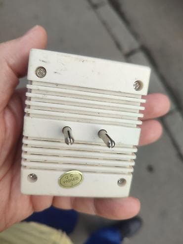 Recoton 1600W konverter za uređaje 220 na 110 - Električni na lalafo.rs — 2 Recoton 1600W konverter za uređaje 220 na 110 - Električni — 2