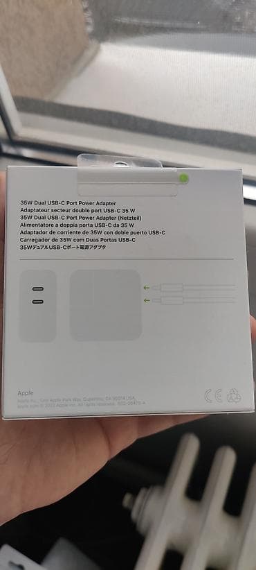 Apple Dual USB‑C Port Power Adapter 35W (model A2676) Original - na lalafo.rs — 3 Apple Dual USB‑C Port Power Adapter 35W (model A2676) Original - — 3
