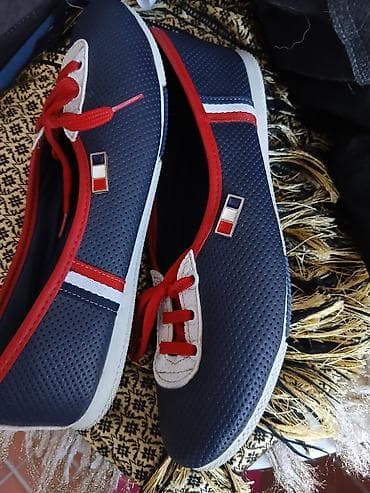 Ženske baletanke Tommy Hilfiger jednom nosene. kao iz radnje udobne at lalafo.rs — 3 Ženske baletanke Tommy Hilfiger jednom nosene. kao iz radnje udobne — 3