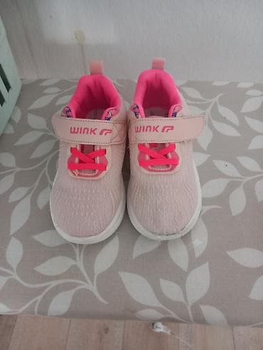 Sneakers: Ocuvane Winkbpatkke, vel 30 at lalafo.rs — 1 Sneakers: Ocuvane Winkbpatkke, vel 30 — 1