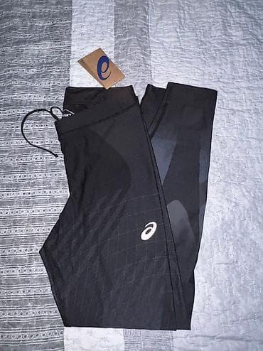 Asics metarun helanke vel. M novo
2011c236-001 na lalafo.rs — 5 Asics metarun helanke vel. M novo
2011c236-001 — 5