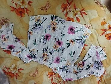 Cvetna majica tri četvrt rukav M veličina na lalafo.rs — 2 Cvetna majica tri četvrt rukav M veličina — 2