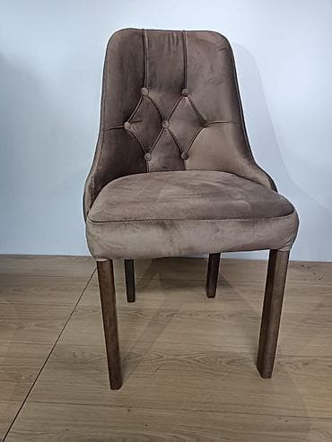 Antique Furniture: Tapacirane stolice sa dugmadima – elegantan model za trpezariju ili at lalafo.rs — 3 Antique Furniture: Tapacirane stolice sa dugmadima – elegantan model za trpezariju ili — 3