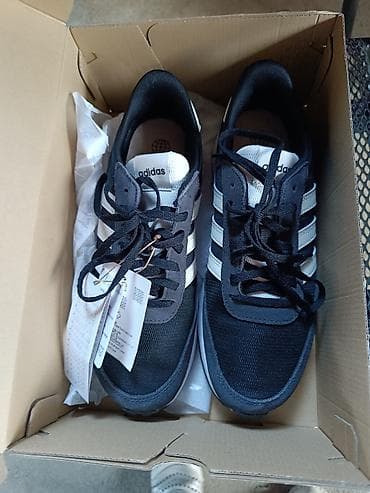 Original Adidas patike br 41,1/3. ( unutr.gazište slikano, Adidas ima na lalafo.rs — 6 Original Adidas patike br 41,1/3. ( unutr.gazište slikano, Adidas ima — 6