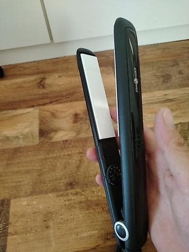 Pegla za kosu – keramičke ploče, podešavanje temperature - Ravne na lalafo.rs — 9 Pegla za kosu – keramičke ploče, podešavanje temperature - Ravne — 9