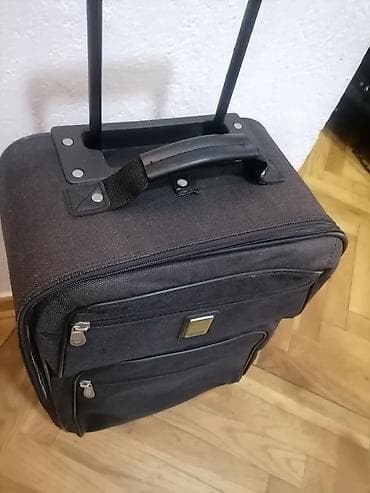 . AKCIJA. Kofer BILL BASS platneni manji na točkiće oko 55 na lalafo.rs — 5 . AKCIJA. Kofer BILL BASS platneni manji na točkiće oko 55 — 5